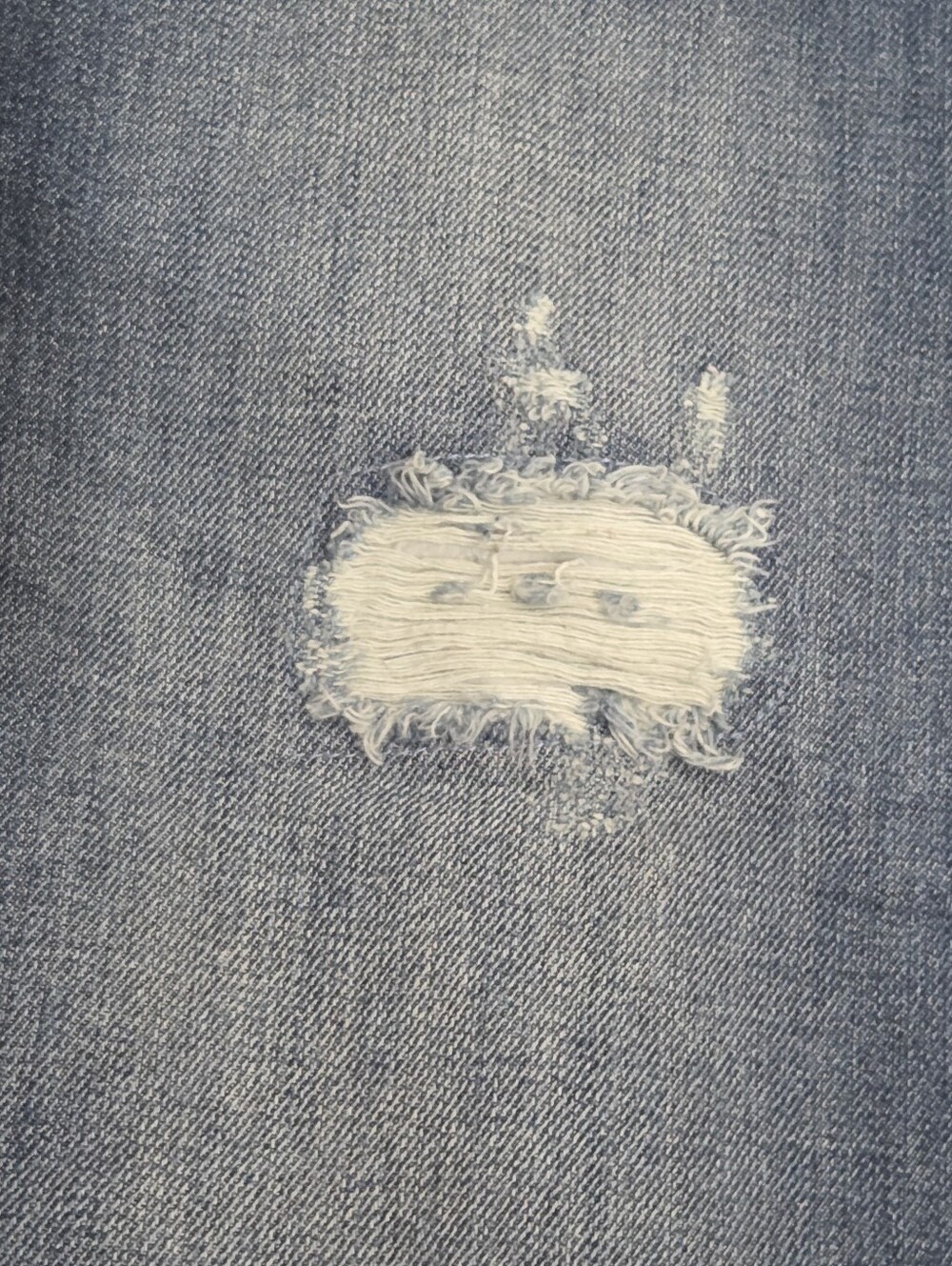 Rocawear Distressed Straight Fit Jeans - W40 - Picture 6 of 8
